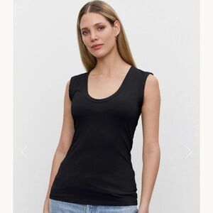 NWOT Velvet by Graham & Spencer~Scoop Neck Tank Top